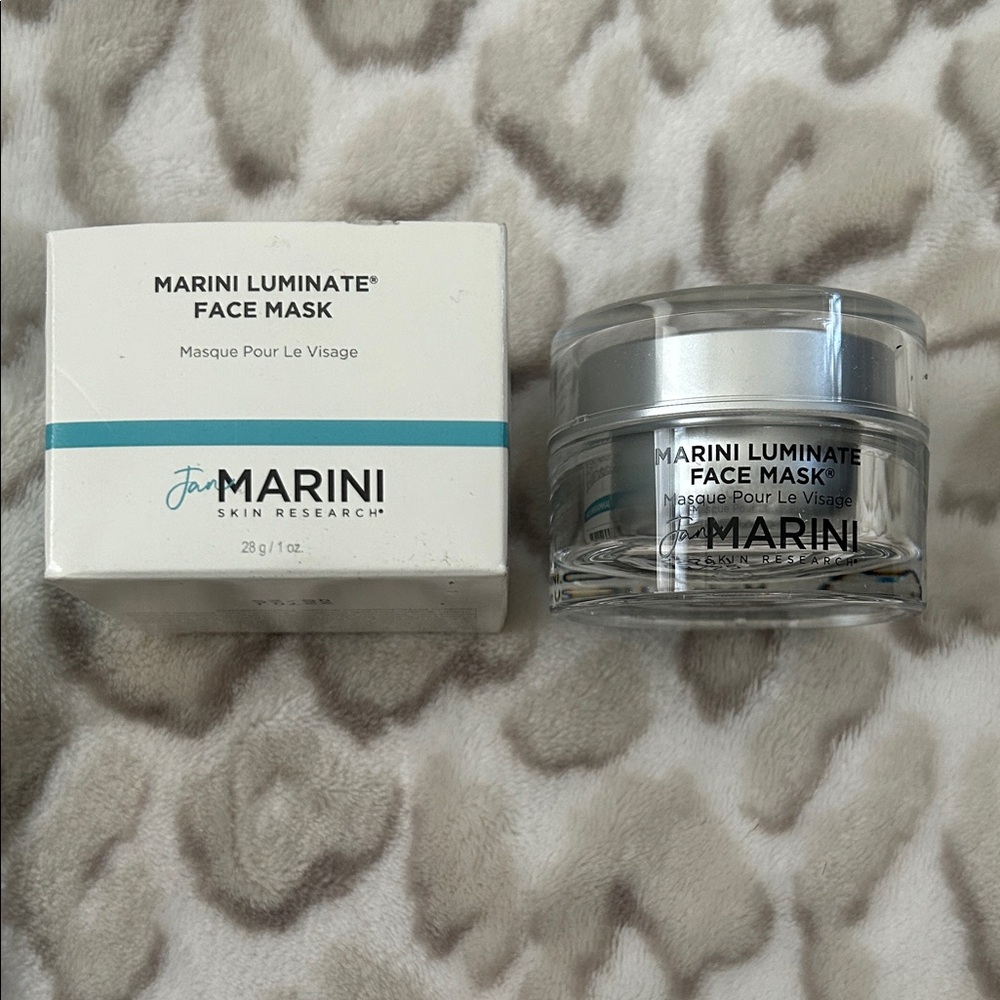 Luminate Face Mask - White and Silver